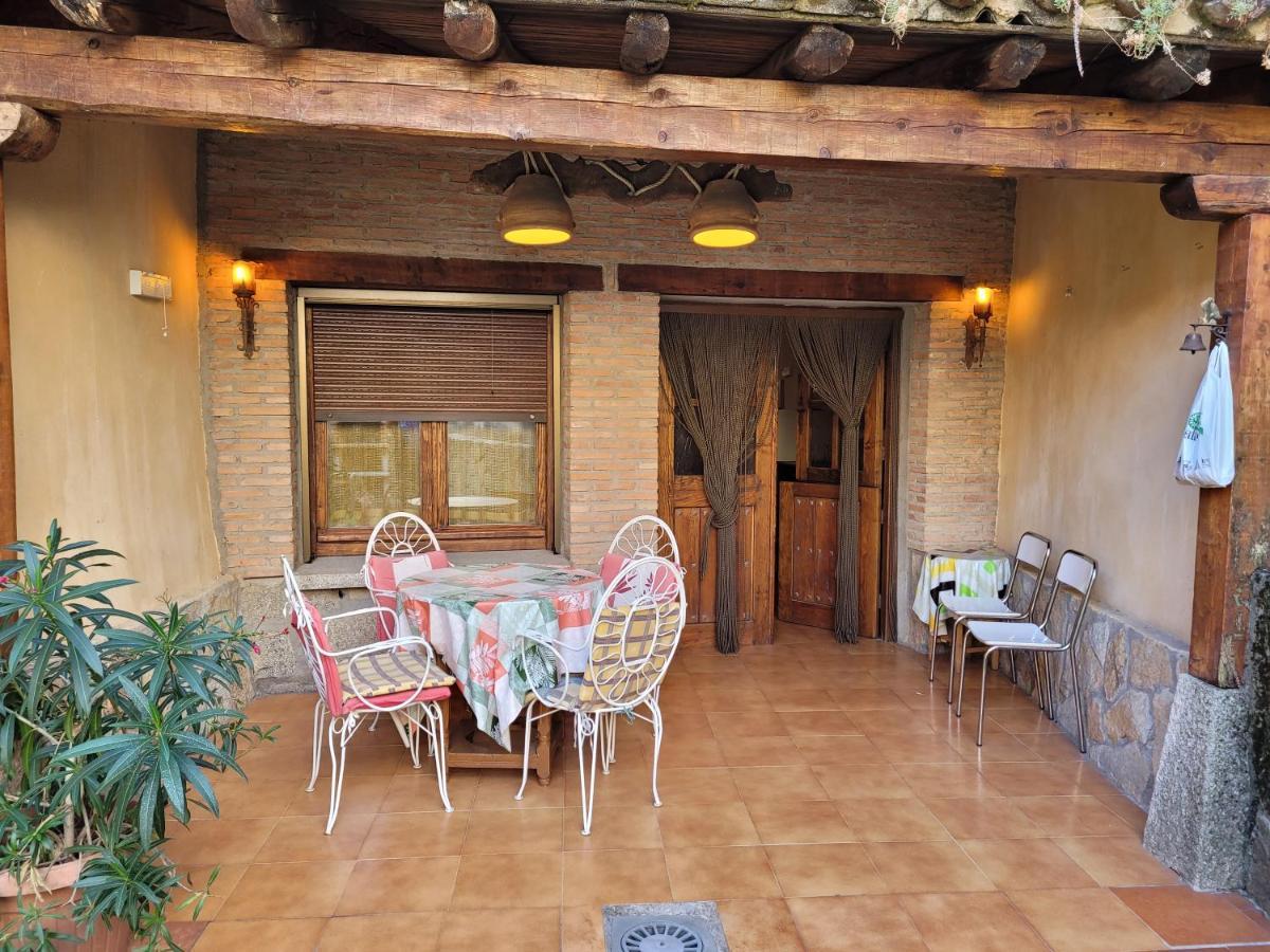 Casa Rural La Vid Cadalso de los Vidrios Exterior photo